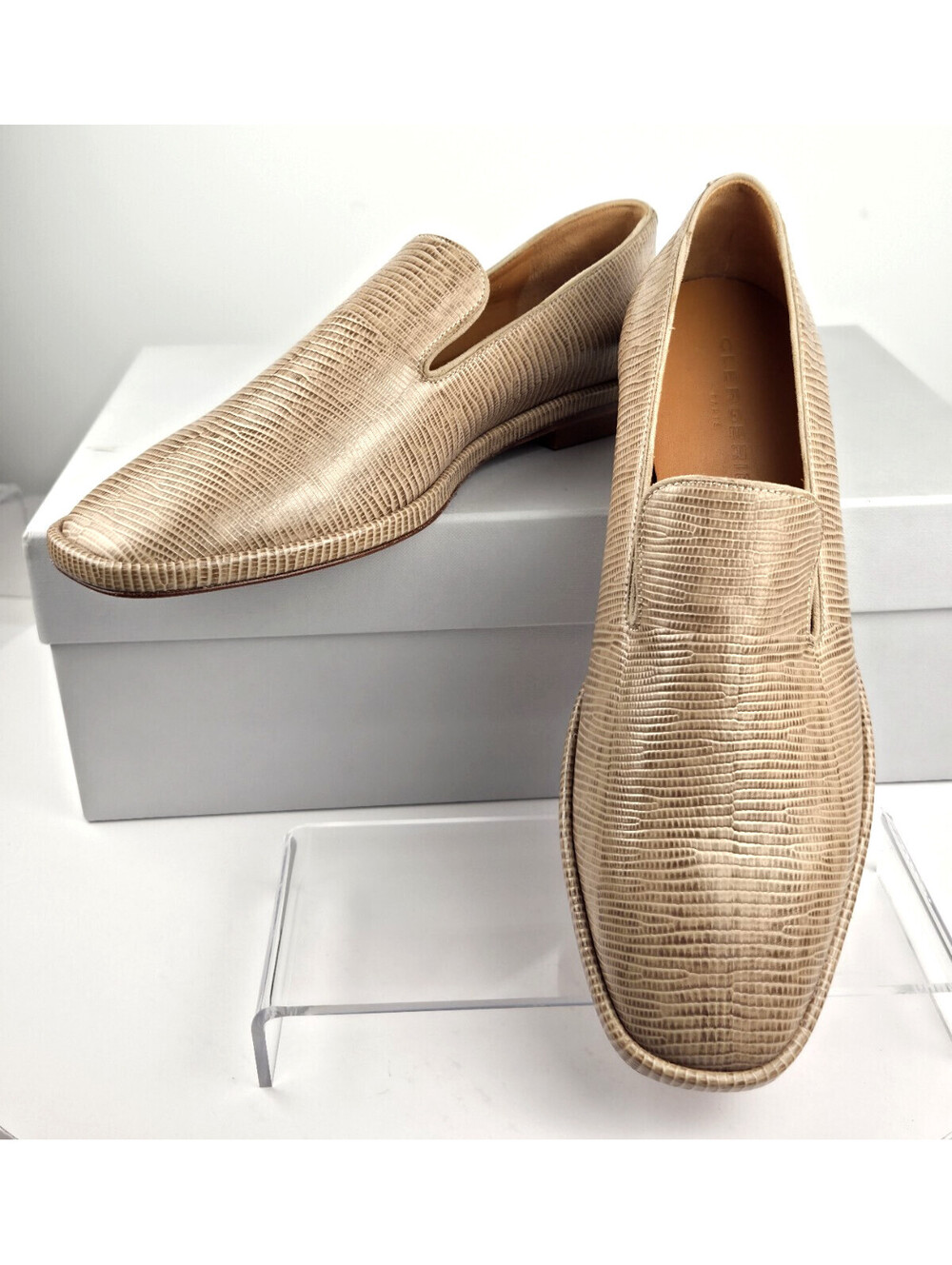 Robert Clergerie Olympia T7 Loafers Beige Lizard Embossed Size 37 NIB